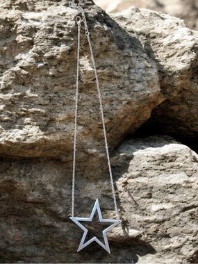 Silver Star Outline Pendant Necklace - Women Jewelry (16”)